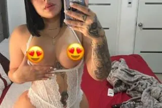 Available to please you 24/7 in your fantasies😍 - Image 1